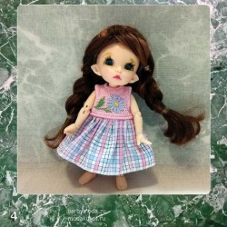 Платье с лифом из вышитого кружева для кукол 14-16 см ростом № 3